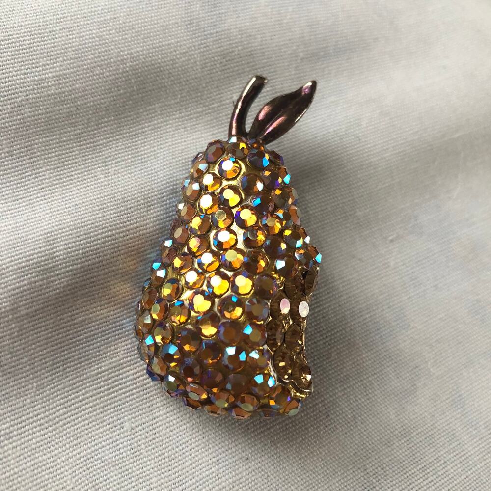 Suzanne Bjontegard Vintage Retro Brooch Pin Pear Fruit‎ Crystals Lapel Gold